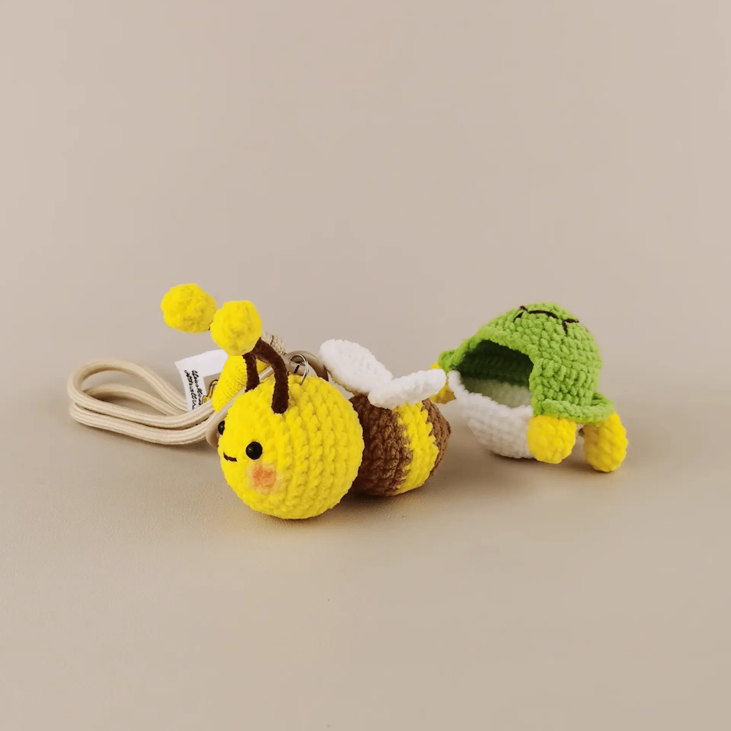 Handmade Turtle Bee Plush Doll: Inspire Joy & Wonder!