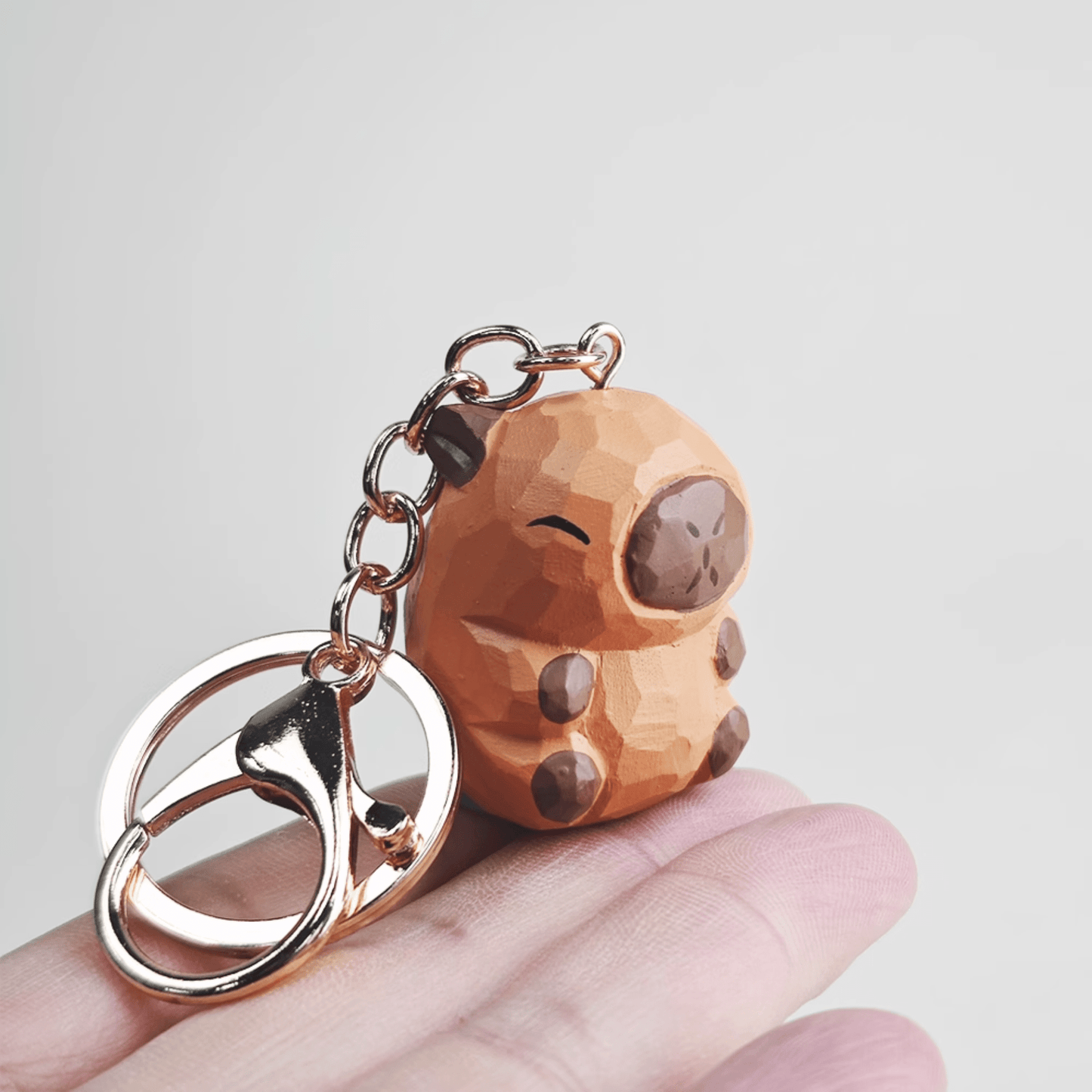 Earthy Wood Capybara Keychain - Playful & Elegant
