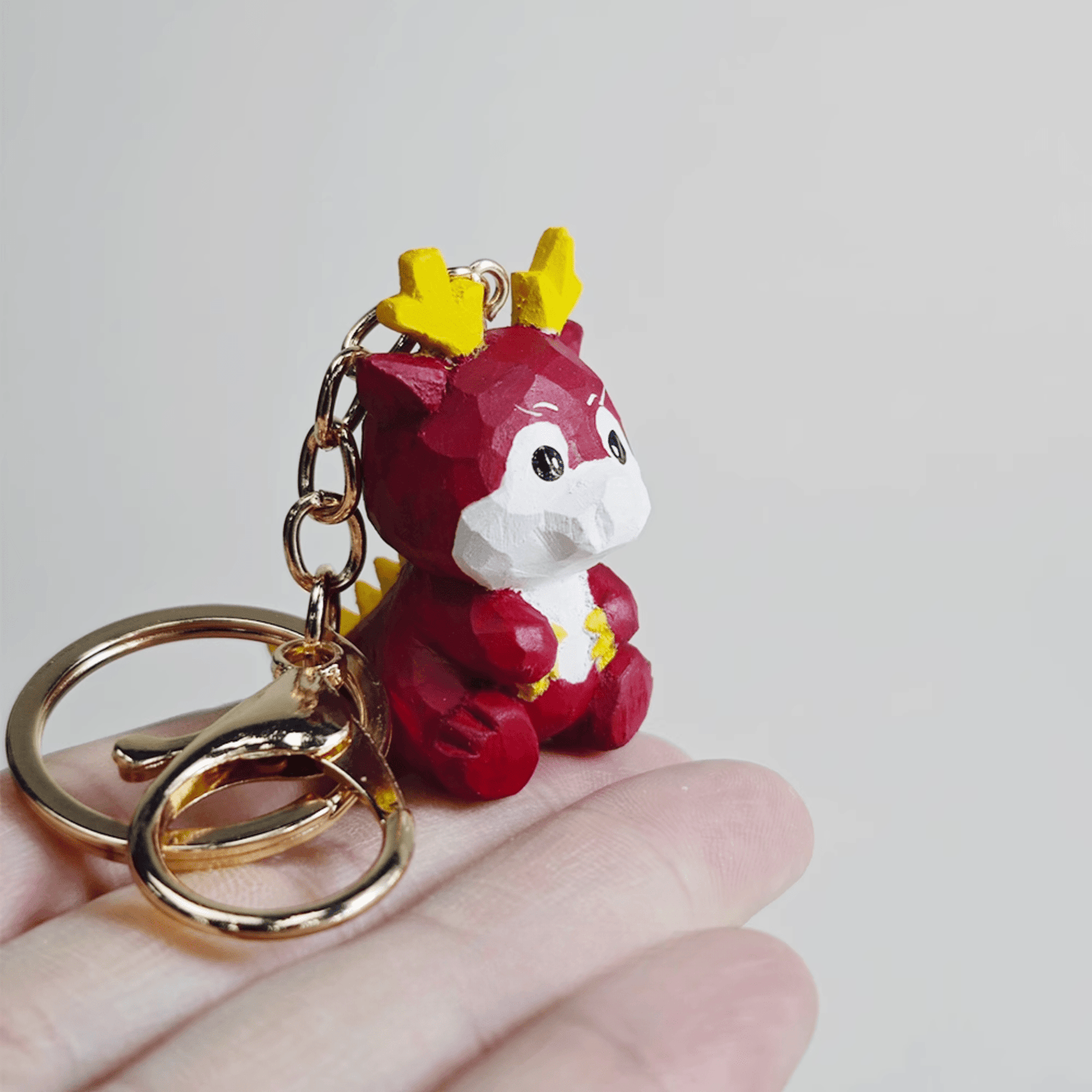 Dragon's Might Wood Keychain - Mythical Power in Hand-Carved Detail!