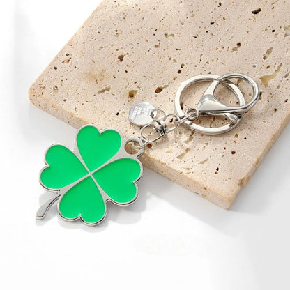 Handmade Four-Leaf Clover Metal Keychain - Luck on the Go!