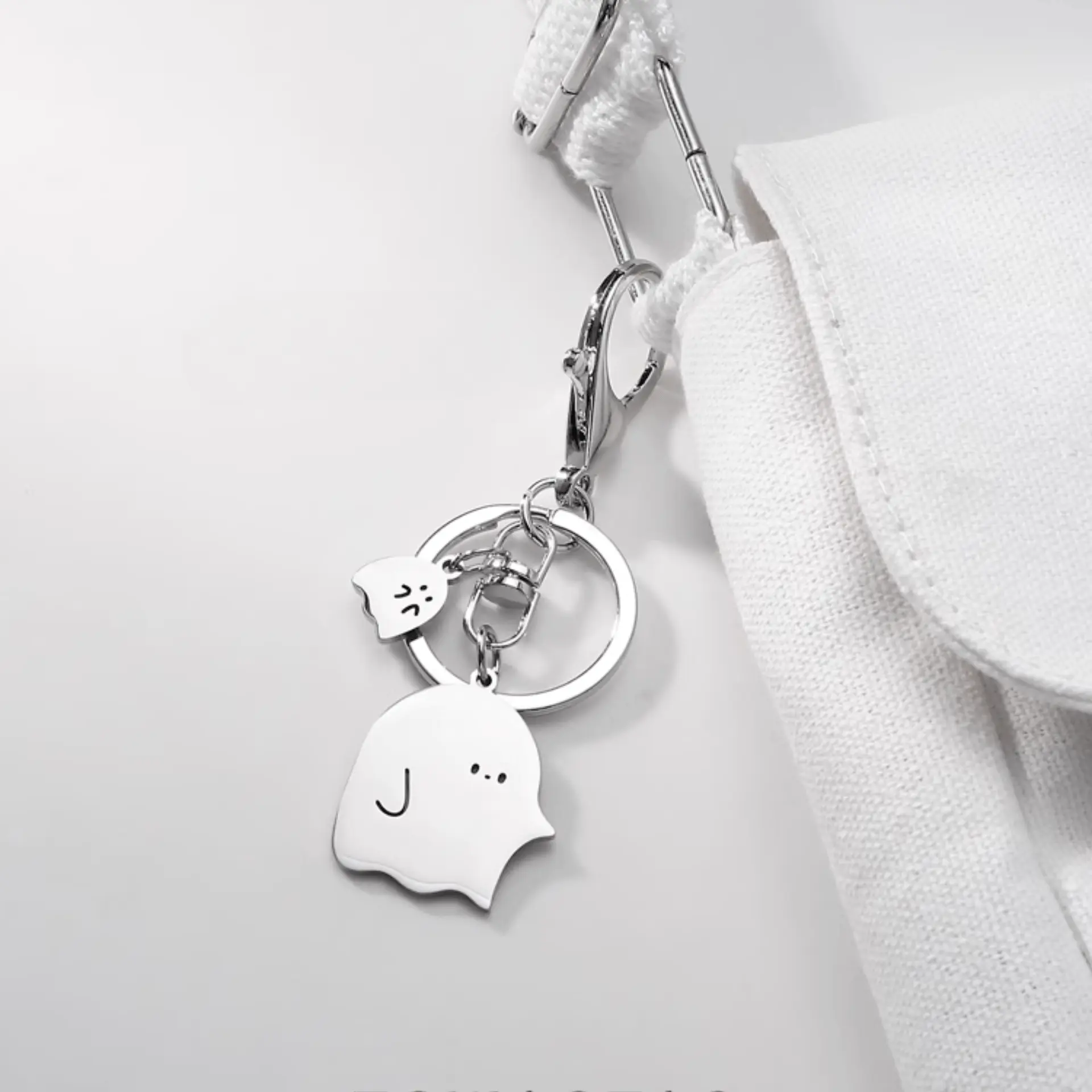 Artisan-Crafted Ghost Metal Keychain: Personalize Your Bag