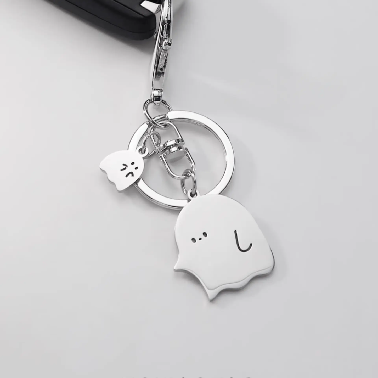 Artisan-Crafted Ghost Metal Keychain: Personalize Your Bag