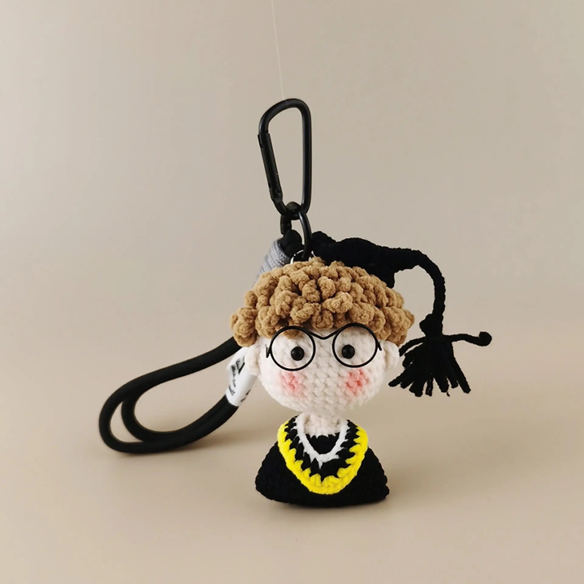 Handmade Graduates Plush Doll: Perfect Celebration Gift for Achievements