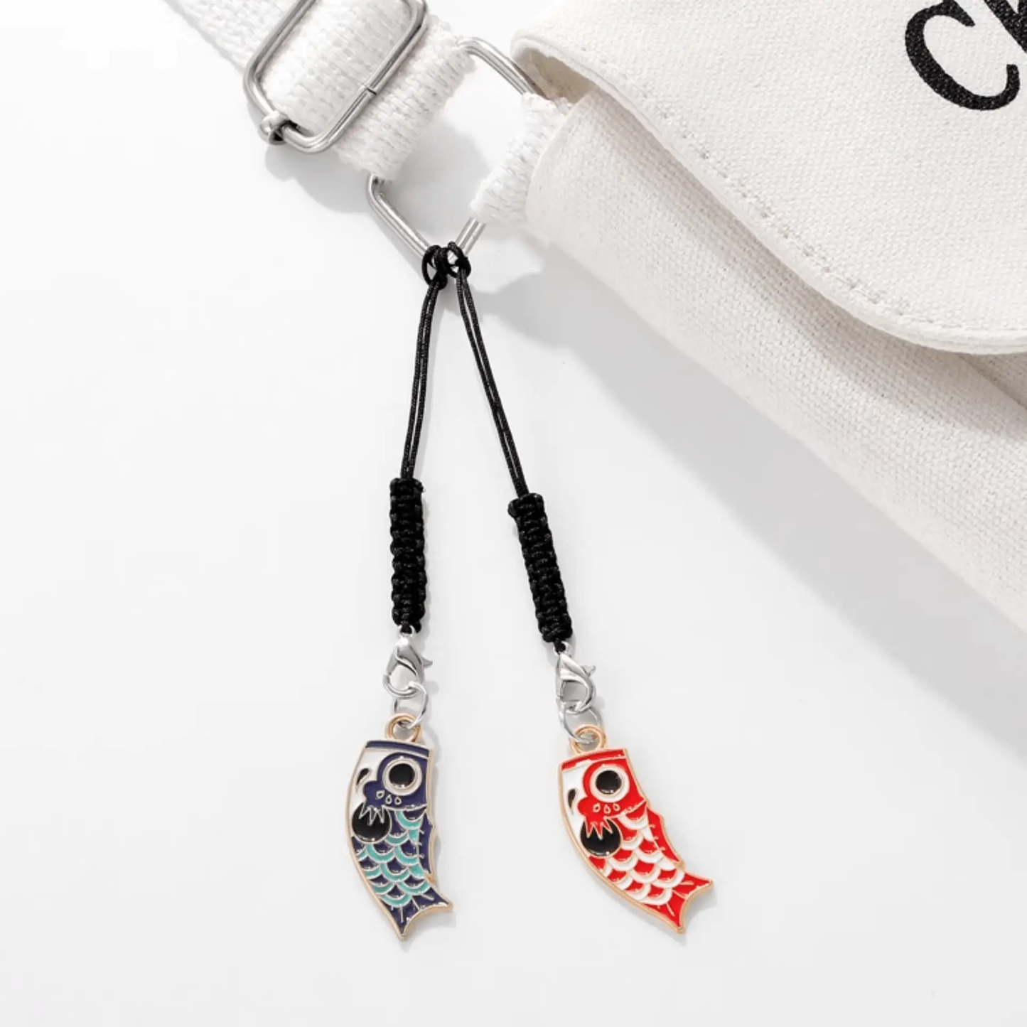 Japanese Koi Carp Metal Keychain: Symbol of Luck & Perseverance