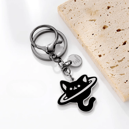 Handmade Planet Cat Metal Keychain: Celestial style on-the-go!