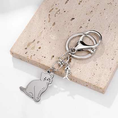 Handmade Stylish Cat Metal Keychain - Purr-fect Fashion Accessory!
