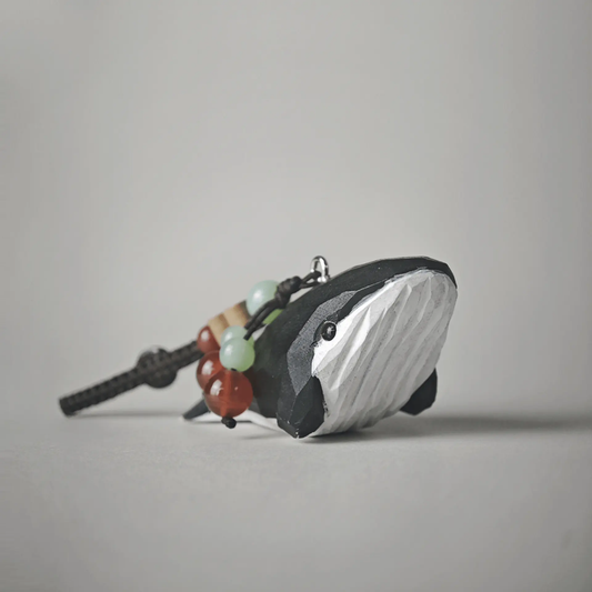 Whale buckle keychain
