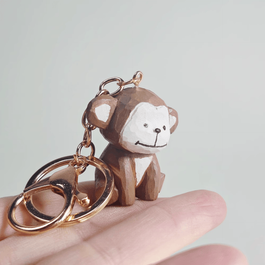 Playful Monkey Wooden Keychain - Eco-Friendly & Stylish charm for your keys!