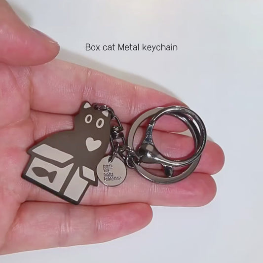 Handmade Box Cat Metal Keychain - For Playful Cat Lovers!